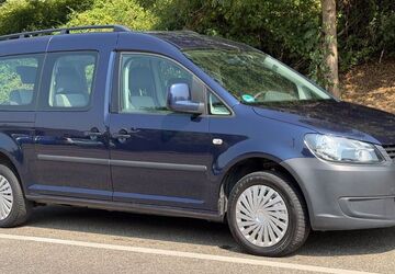 VW Caddy 207.000 km 7.900 &euro; Fellbach 70736