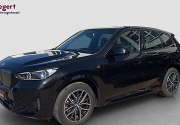 BMW iX1 23.900 km 41.950 &euro; Holzgerlingen Nähe Böblingen bei Stuttgart 71088