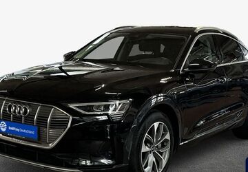 Audi e-tron 69.094 km 35.890 &euro; Stuttgart 70565