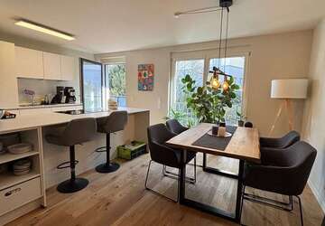 Wohnung Stuttgart Lehen - 3 Zimmer, 72 m&sup2;, 1.560&euro; | Angebot:27338984