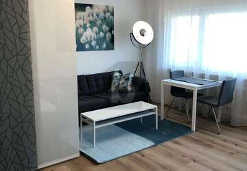 Wohnung Stuttgart Feuerbach - 1 Zimmer, 34 m&sup2;, 850&euro; | Angebot:27351911
