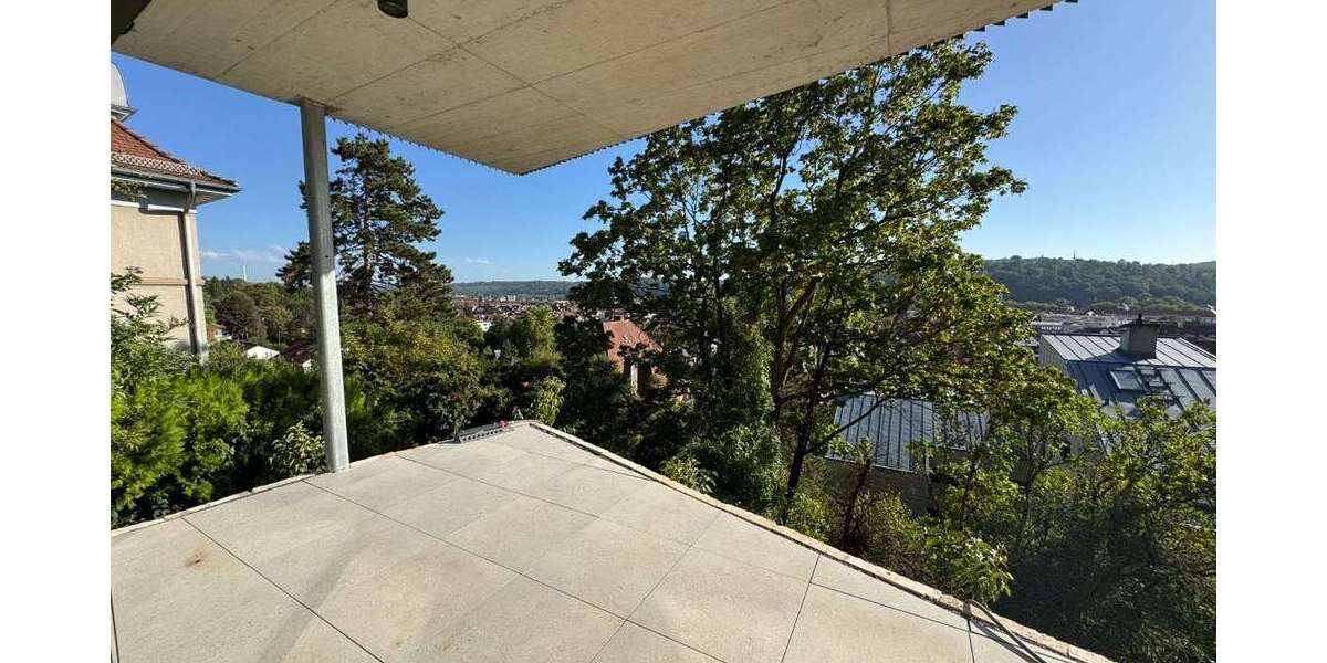 Etagenwohnung Esslingen am Neckar - 3 Zimmer, 121 m&sup2;, 2.440&euro; | Angebot:26731272