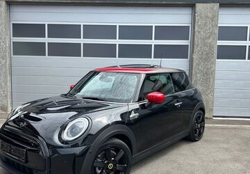 Mini Cooper SE 11.000 km 24.400 &euro; Frickenhausen 72636