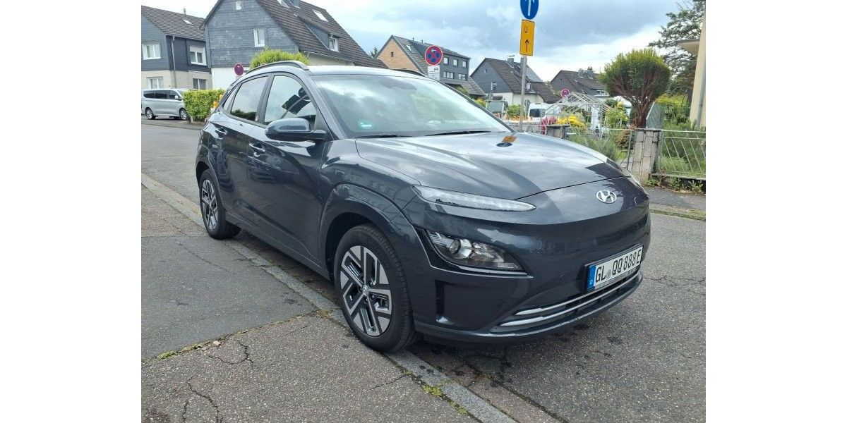 Hyundai KONA Elektro 45.000 km 17.300 &euro; Kornwestheim 70806