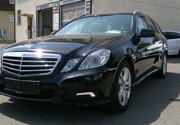 Mercedes-Benz E 350 106.000 km 14.280 &euro; Sindelfingen 71065