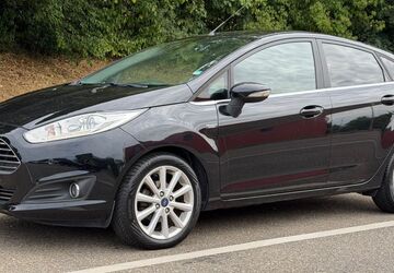 Ford Fiesta 63.000 km 6.900 &euro; Fellbach 70736