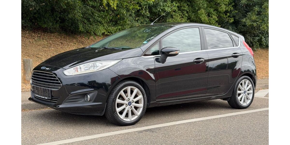 Ford Fiesta 63.000 km 6.900 &euro; Fellbach 70736