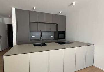 Wohnung Esslingen am Neckar - 2 Zimmer, 88 m&sup2;, 1.975&euro; | Angebot:26731270
