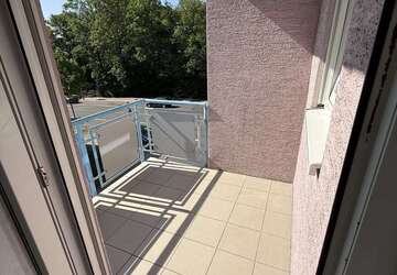 Wohnung Pforzheim Südstadt - 3 Zimmer, 73 m&sup2;, 730&euro; | Angebot:27121193