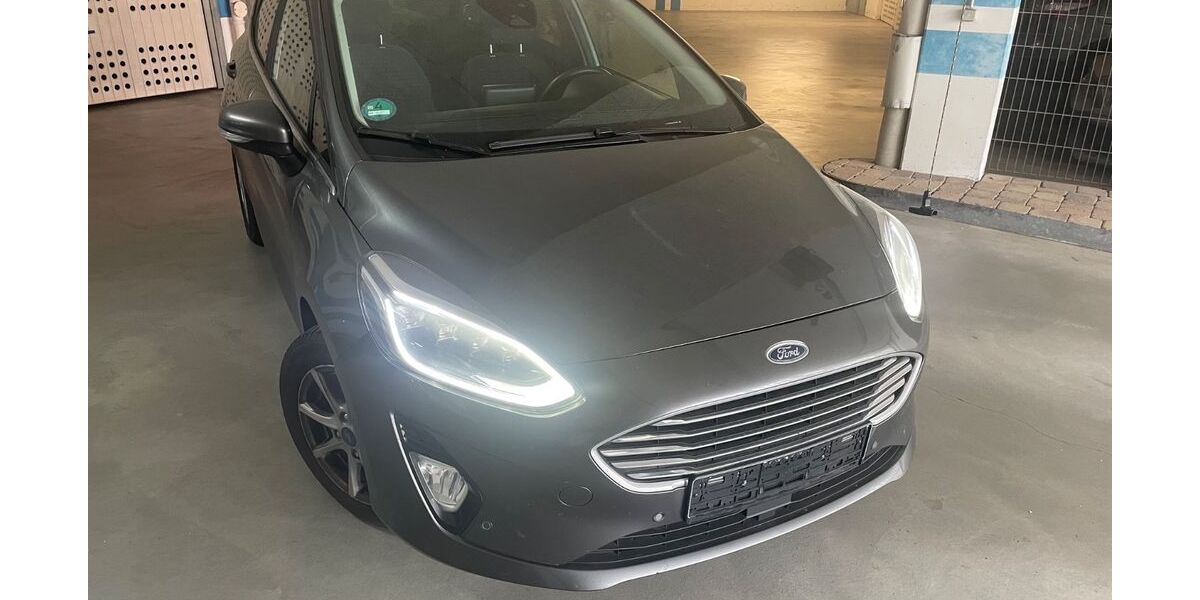 Ford Fiesta 21.000 km 12.000 &euro; Waiblingen 71336