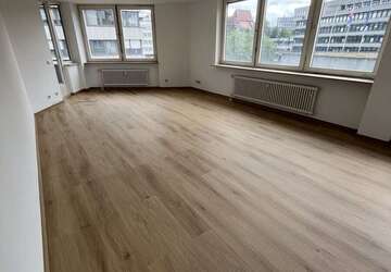 Wohnung Pforzheim Innenstadt - 3 Zimmer, 90 m&sup2;, 765&euro; | Angebot:26554571