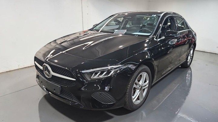 Mercedes-Benz A 250 99.000 km 21.699 &euro; Reutlingen / Mittelstadt 72766