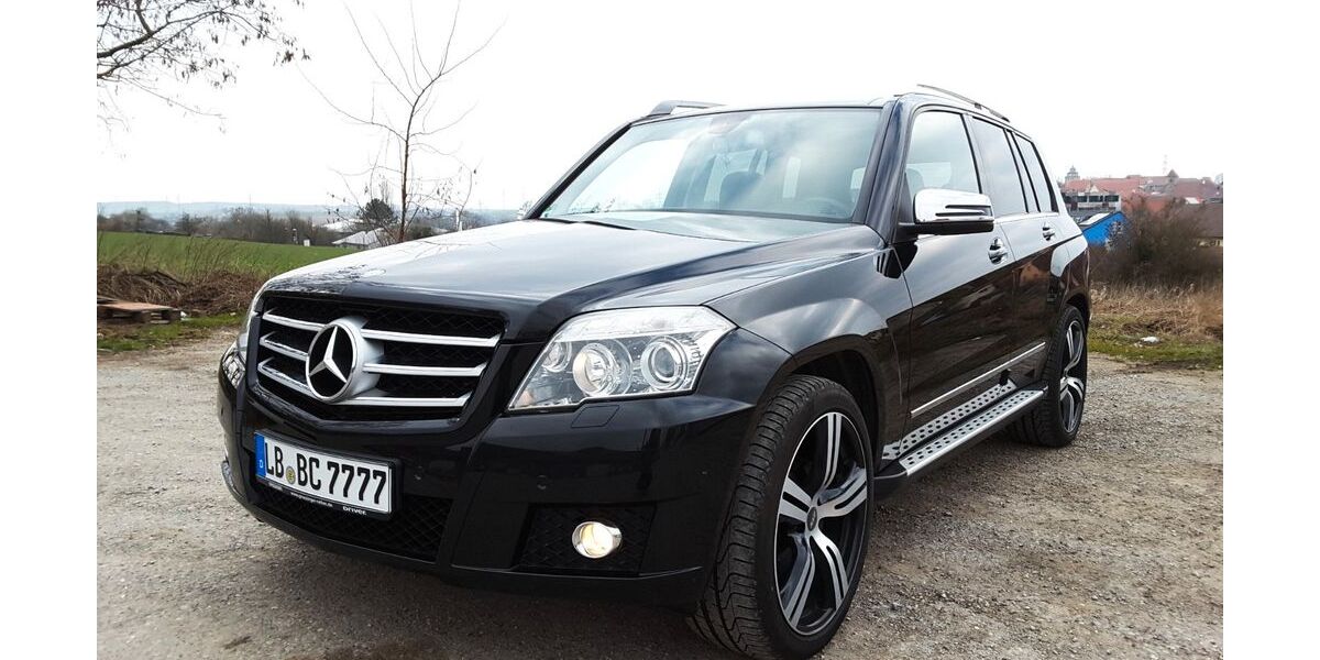 Mercedes-Benz GLK 320 268.000 km 9.500 &euro; Ditzingen 71254