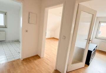 Wohnung Gerlingen - 2 Zimmer, 43 m&sup2;, 730&euro; | Angebot:27288857