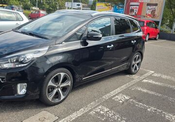 Kia Carens 162.000 km 7.700 &euro; Pforzheim 75177