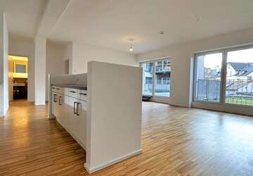 Wohnung Stuttgart Bad Cannstatt - 4 Zimmer, 117 m&sup2;, 1.750&euro; | Angebot:27182147