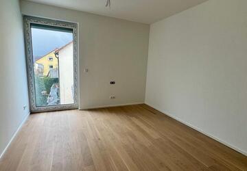 Wohnung Esslingen am Neckar Oberesslingen - 3 Zimmer, 81 m&sup2;, 1.605&euro; | Angebot:26004782