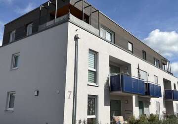 Wohnung Mühlacker - 3 Zimmer, 81 m&sup2;, 1.080&euro; | Angebot:27162393