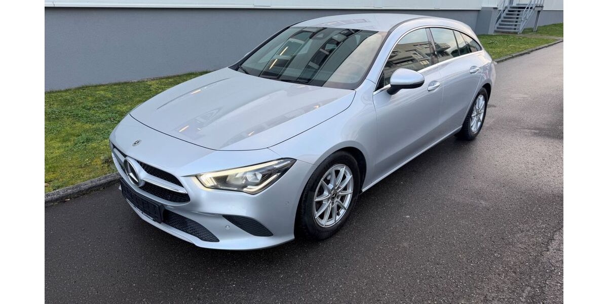 Mercedes-Benz CLA 180 Shooting Brake 186.000 km 14.999 &euro; Sindelfingen 71069
