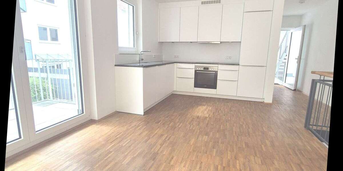 Etagenwohnung Reutlingen - 3 Zimmer, 91 m&sup2;, 1.550&euro; | Angebot:27262730