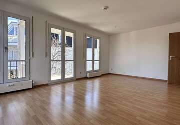Wohnung Reutlingen - 1 Zimmer, 34 m&sup2;, 580&euro; | Angebot:27363651