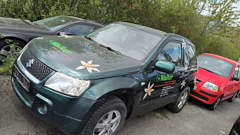 Suzuki Grand Vitara 198.000 km 2.999 &euro; Sindelfingen 71065