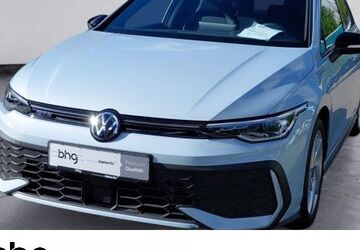 VW Golf 12.742 km 32.920 &euro; Reutlingen 72770