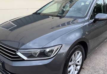 VW Passat Variant 185.000 km 9.500 &euro; Sindelfingen/Stuttgart 71069