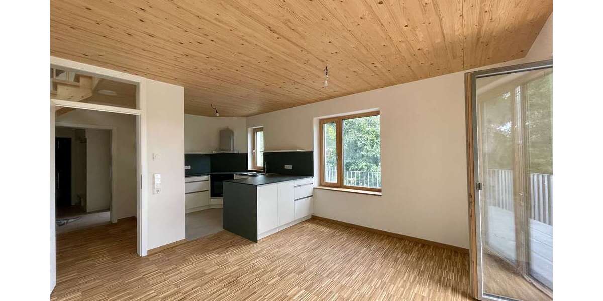 Etagenwohnung Tübingen Schönblick / Winkelwiese - 3 Zimmer, 93 m&sup2;, 1.900&euro; | Angebot:26963099