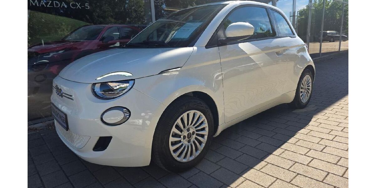 Fiat 500e 37.200 km 16.900 &euro; Böblingen 71034