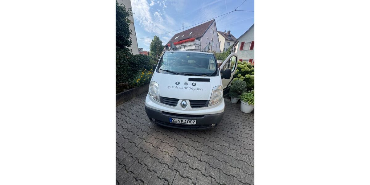 Renault Trafic 255.011 km 3.999 &euro; Stuttgart 70599