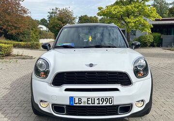 Mini Countryman S (Cooper) 127.500 km 10.799 &euro; Ludwigsburg 71640