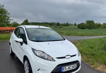 Ford Fiesta 170.500 km 2.600 &euro; Reutlingen 72760