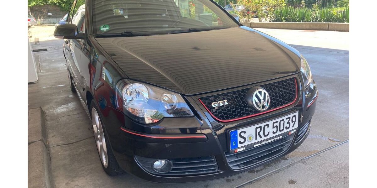 VW Polo 216.000 km 3.300 &euro; Stuttgart 70569