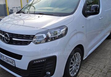 Opel Vivaro 28.621 km 26.490 &euro; Stuttgart 70439
