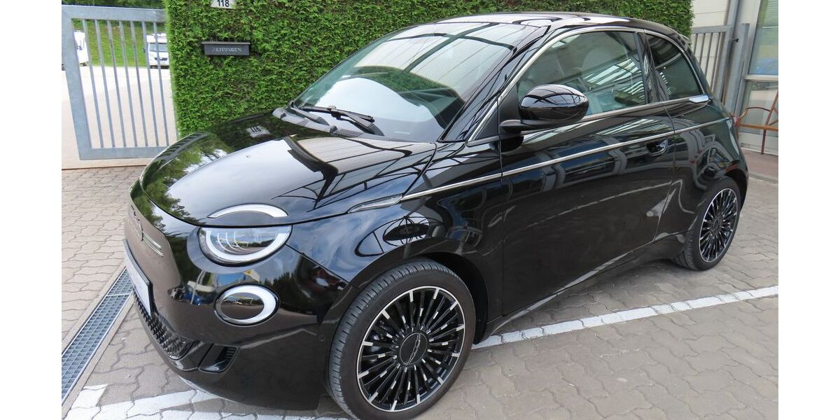 Fiat 500e 30.790 km 23.950 &euro; Mühlacker 75417