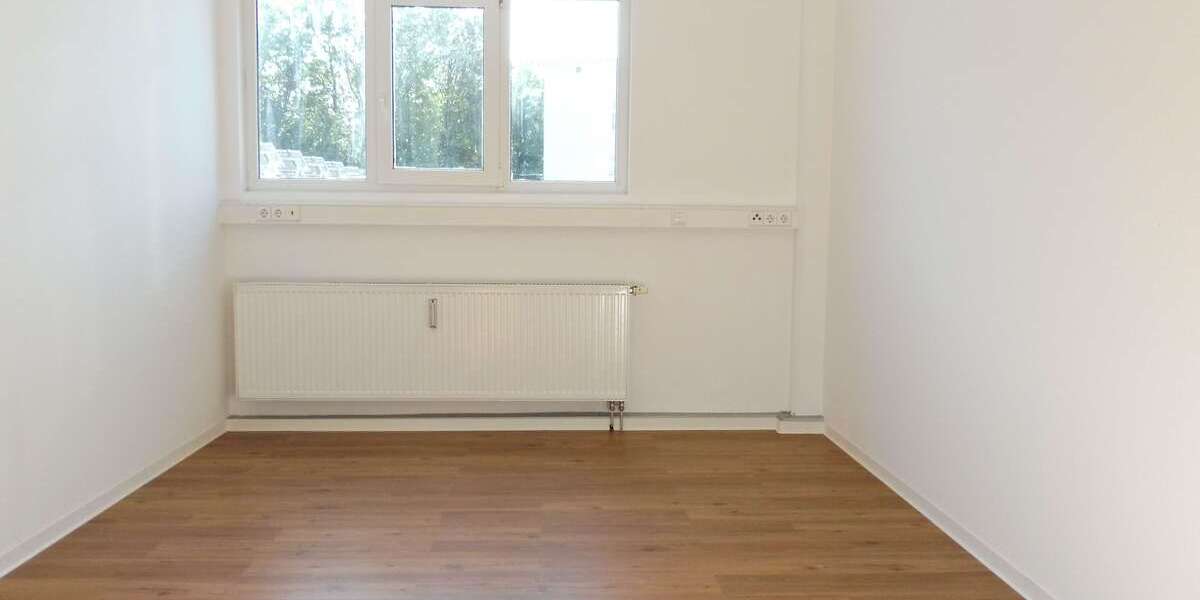 Etagenwohnung Reutlingen - 1 Zimmer, 14 m&sup2;, 250&euro; | Angebot:26846597