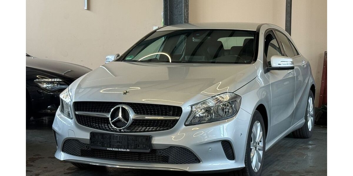 Mercedes-Benz A 180 67.367 km 15.980 &euro; Stuttgart 70374