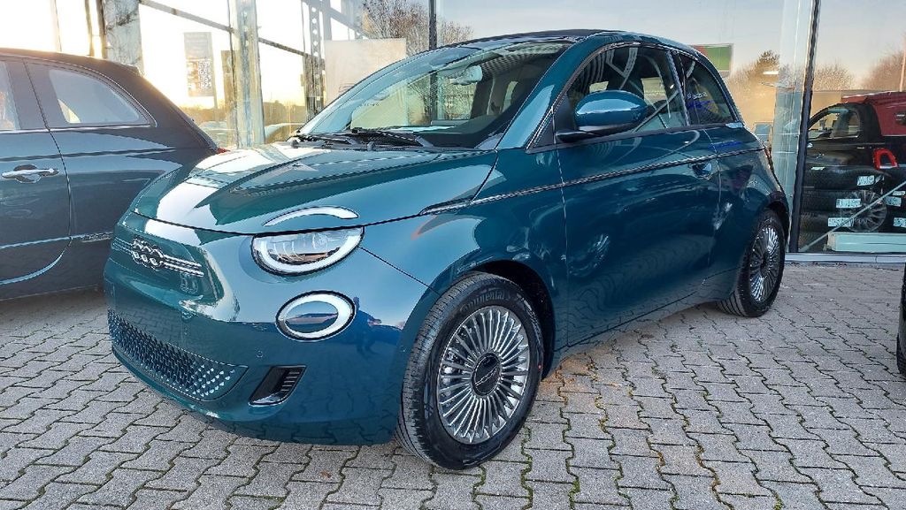 Fiat 500 8.640 km 24.450 &euro; Böblingen 71034