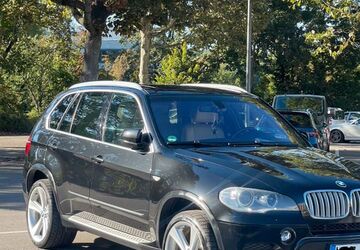 BMW X5 302.000 km 8.500 &euro; Leonberg 71229
