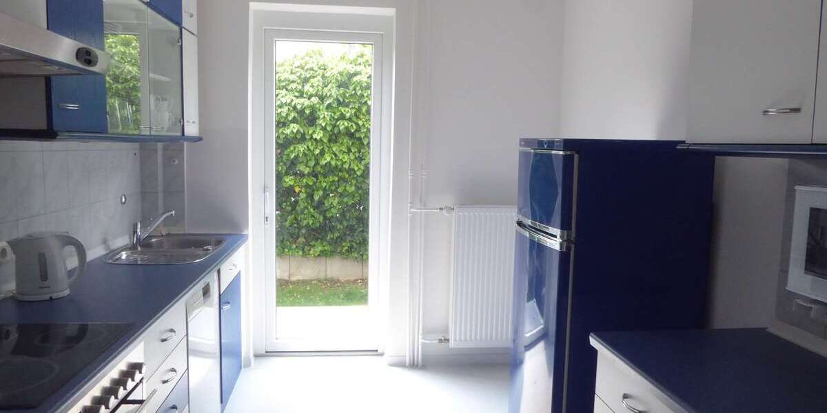 Etagenwohnung Reutlingen - 1 Zimmer, 25 m&sup2;, 330&euro; | Angebot:26948454