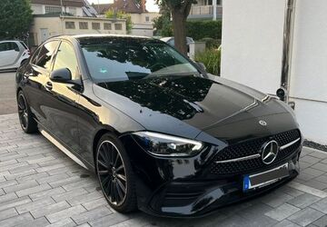 Mercedes-Benz C 300 69.700 km 39.500 &euro; Stuttgart 70439
