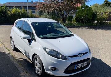 Ford Fiesta 211.114 km 2.800 &euro; Aichwald 73773