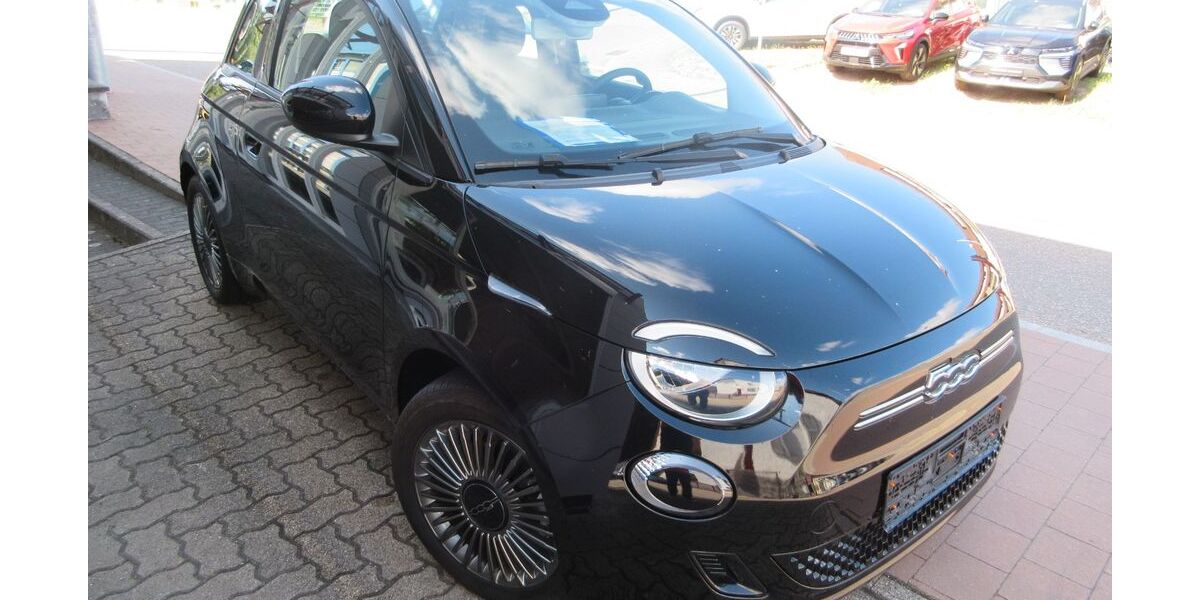 Fiat 500e 5.900 km 18.680 &euro; Niefern-Öschelbronn 75223
