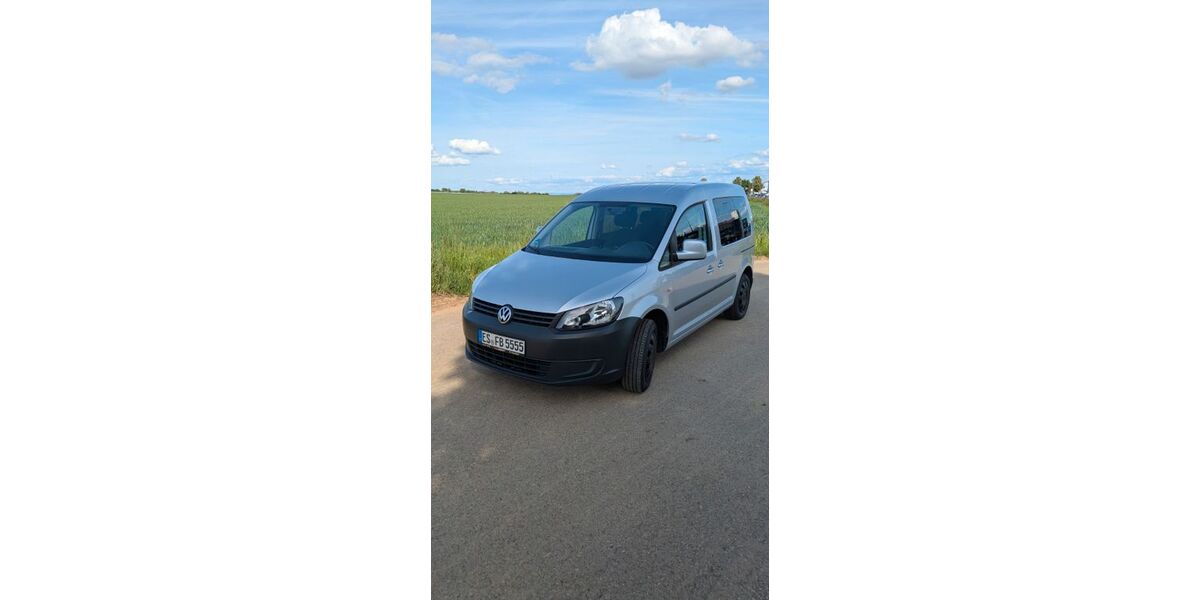VW Caddy 96.000 km 13.999 &euro; Neuhausen auf den Fildern 73765