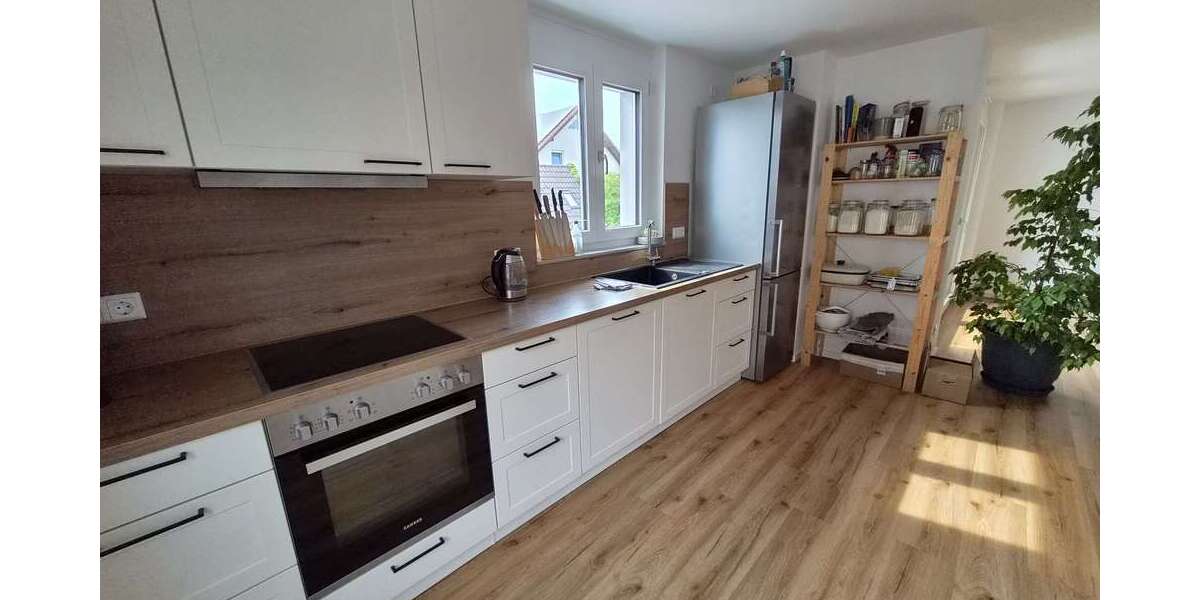 Etagenwohnung Markgröningen - 3 Zimmer, 105 m&sup2;, 1.470&euro; | Angebot:27452225