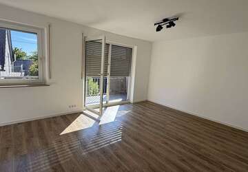 Wohnung Fellbach Oeffingen - 3 Zimmer, 81 m&sup2;, 1.025&euro; | Angebot:26972708