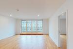Etagenwohnung Stuttgart - 2 Zimmer, 95 m&sup2;, 1.495&euro; | Angebot:26177018