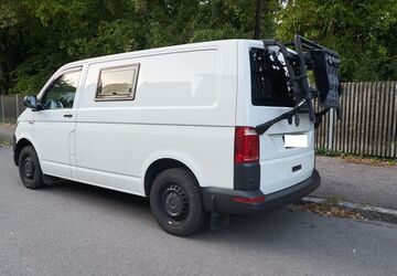 VW T6 Transporter 211.000 km 19.000 &euro; Stuttgart 70199