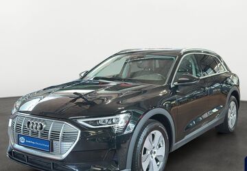 Audi e-tron 51.187 km 31.890 &euro; Stuttgart 70190